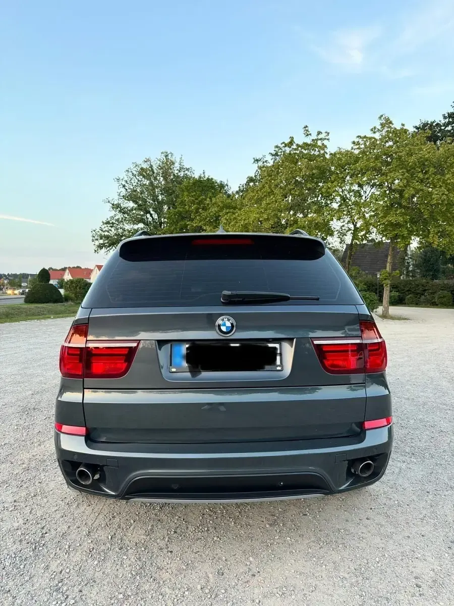 Gebraucht BMW X5 306 PS (225 kW) 2011 Grau SUV