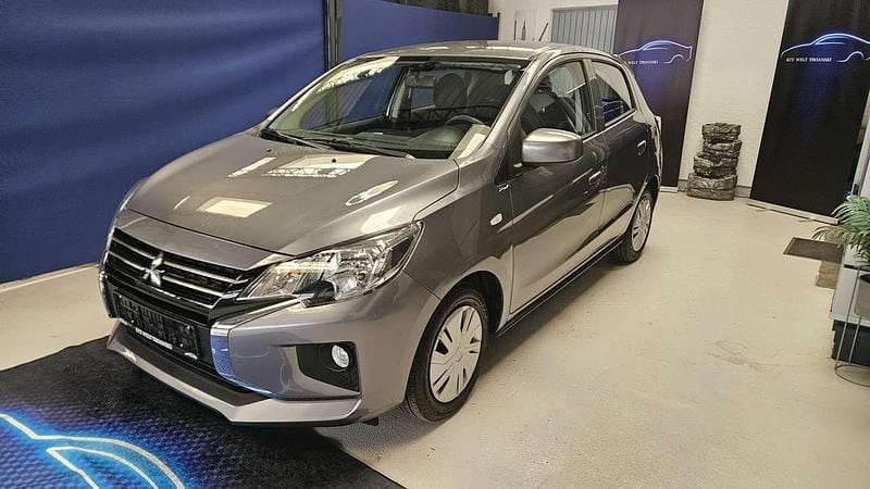 Gebraucht Mitsubishi Space Star 71 PS (52 kW) 2022 Grau Kleinwagen