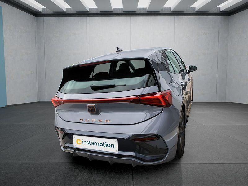 Second-hand Cupra Born 150 kW (204 CP) 2024 Gri Hatchback