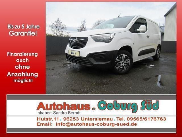 Jade weiss/arktis weiss Gebraucht 2021 Opel Combo Edition Van / Kleinbus | 12.980 € (Guter Preis) - Bild 1/4