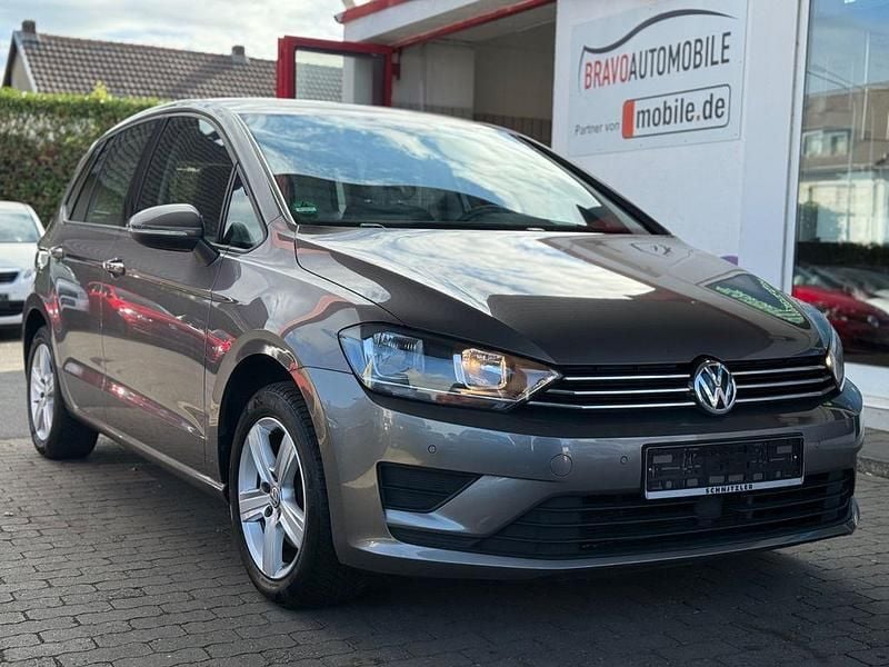 Grau Gebraucht 2014 VW Golf VII Comfortline Limousine | 9.499 € (Guter Preis) - Bild 1/4