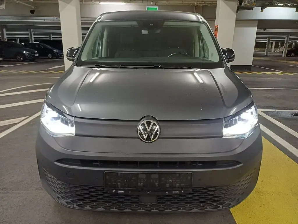 Gebraucht VW Caddy Basis 122 PS (89 kW) 2022 Indiumgrau Van / Kleinbus