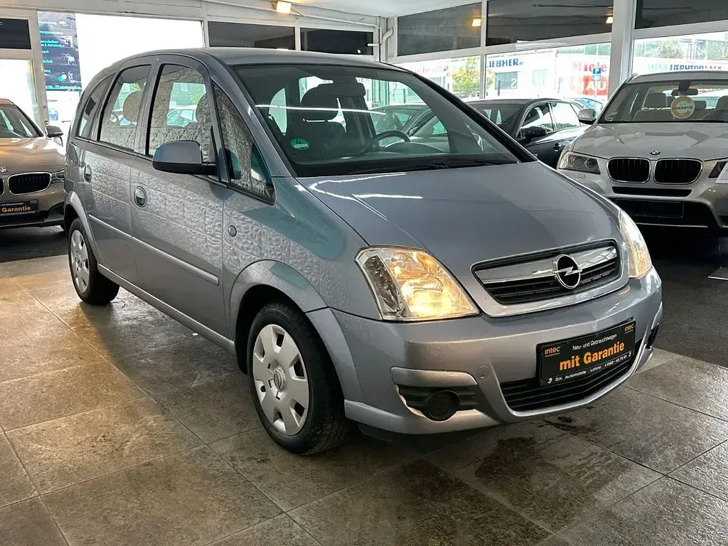 Gebraucht Opel Meriva Edition 101 PS (74 kW) 2010 Silber Van / Kleinbus