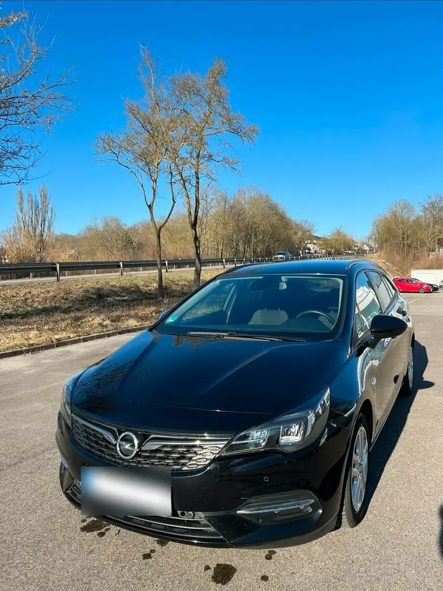 Gebraucht Opel Astra 122 PS (89 kW) 2019 Schwarz Kombi