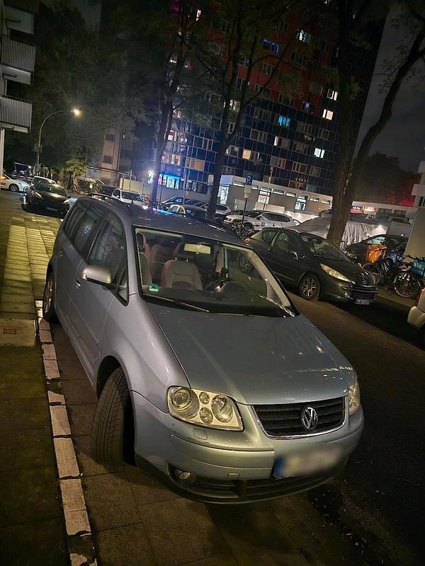 Gebraucht 2007 VW Touran Van / Kleinbus | 1.600 € (Superpreis) - Bild 1/4