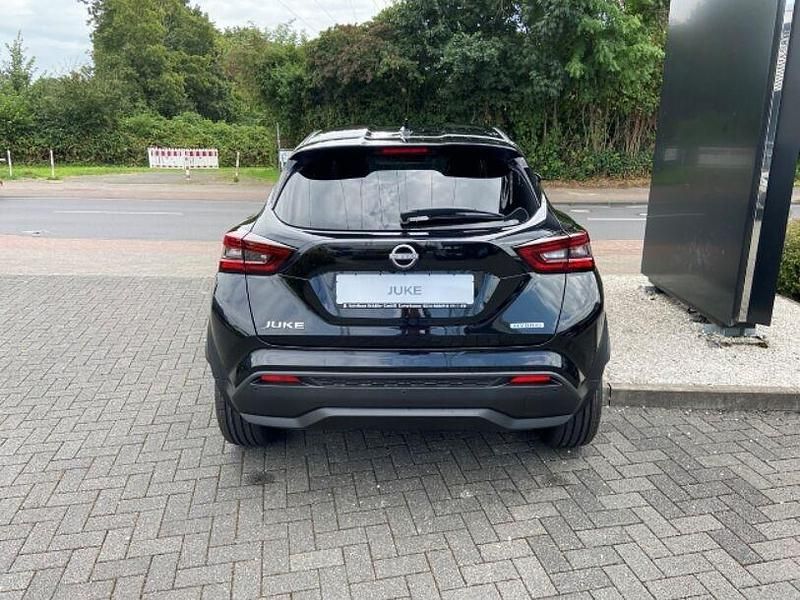 Neu Nissan Juke Tekna 143 PS (105 kW) 2025 Pearl black SUV