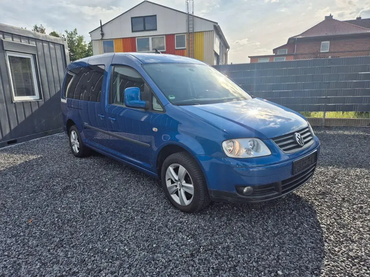 Gebraucht VW Caddy Maxi Team 105 PS (77 kW) 2010 Blau Van / Kleinbus