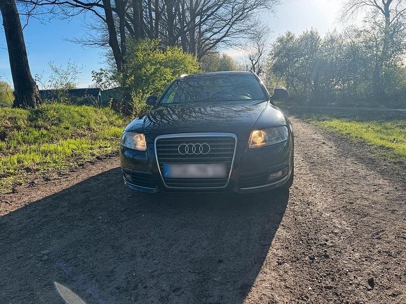 Używany Audi A6 136 KM (100 kW) 2009 Czarny Kombi