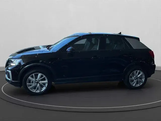 Gebraucht Audi Q2 Advanced Plus 116 PS (85 kW) 2025 Schwarz SUV