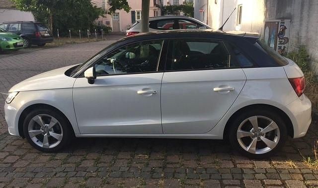 Gebraucht Audi A1 Sportback Design 125 PS (91 kW) 2017 Weiß Kleinwagen