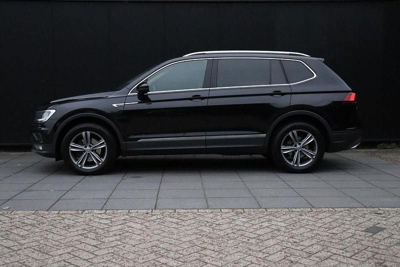 Gebraucht VW Tiguan Allspace Comfortline 150 PS (110 kW) 2019 Schwarz SUV