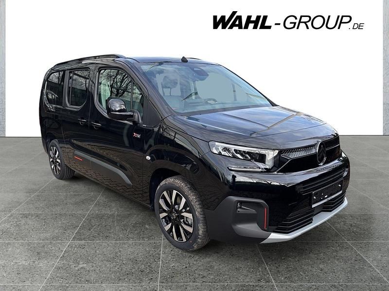 Neu Citroën Berlingo 131 PS (96 kW) 2026 Schwarz Van / Kleinbus