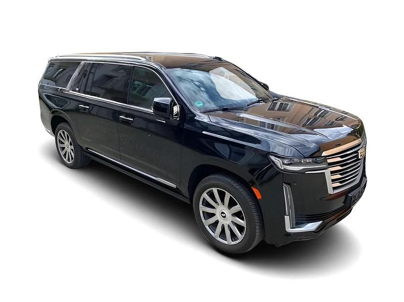 Gebraucht Cadillac Escalade 425 PS (312 kW) 2022 Schwarz SUV