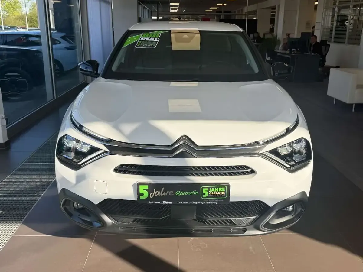 Gebraucht Citroën C4 Feel 131 PS (96 kW) 2023 Lack weiss SUV