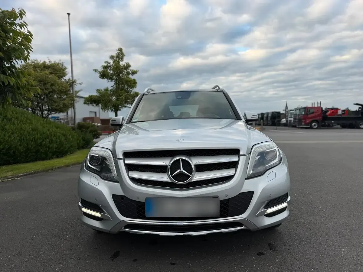 Gebraucht Mercedes GLK350 265 PS (194 kW) 2015 Silber SUV