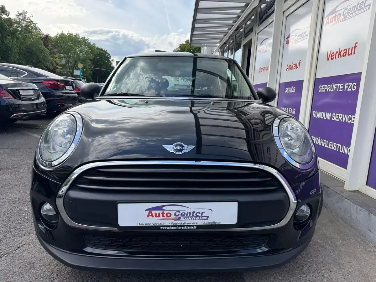 Gebraucht Mini ONE 75 PS (55 kW) 2017 Schwarz Kleinwagen