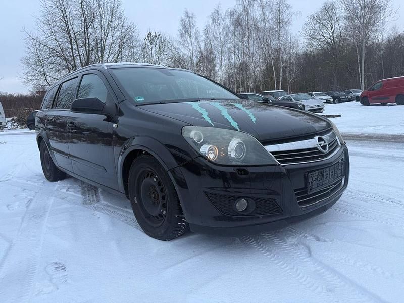 Gebraucht Opel Astra Innovation 140 PS (102 kW) 2009 Schwarz Limousine