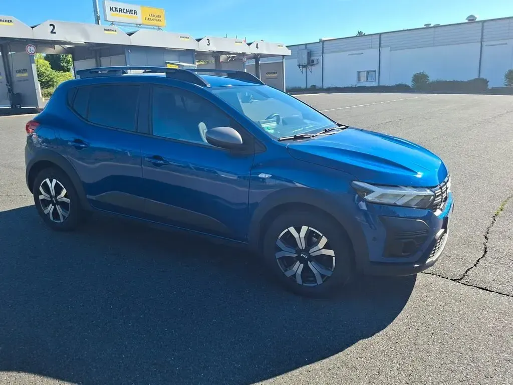 Gebraucht Dacia Sandero Expression 110 PS (80 kW) 2023 Blau SUV