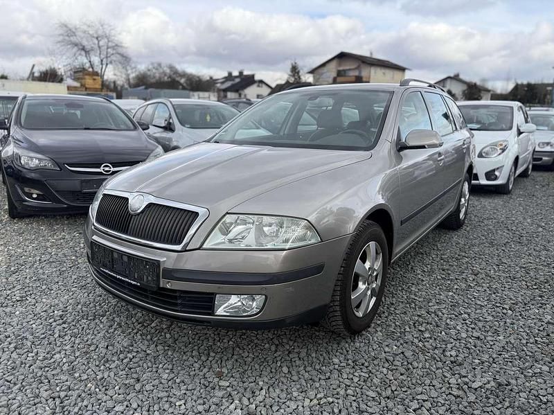 Gebraucht Skoda Octavia Ambiente 150 PS (110 kW) 2006 Cappuccinobeige metallic Kombi