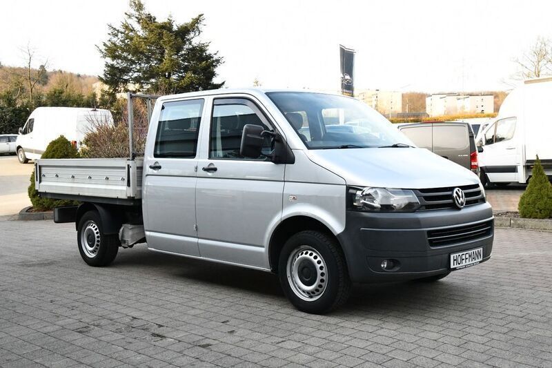 Gebraucht VW T5 102 PS (75 kW) 2011 Silber Van