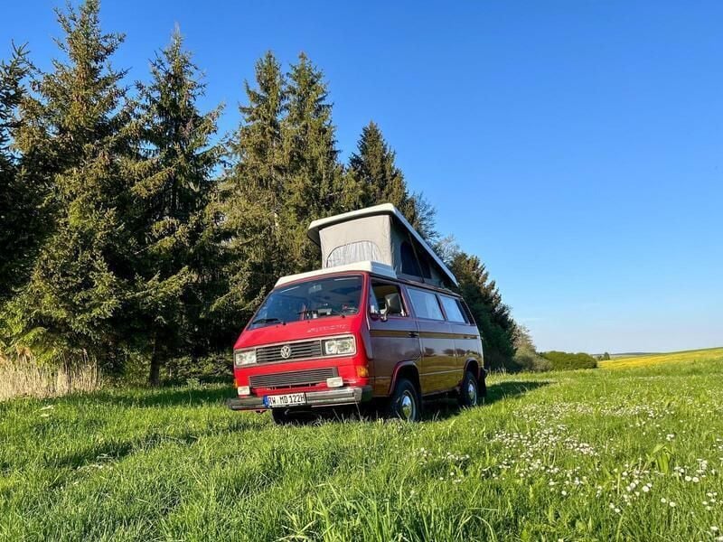 Rot Gebraucht 1992 VW T3 Van | 25.249 € - Bild 1/4