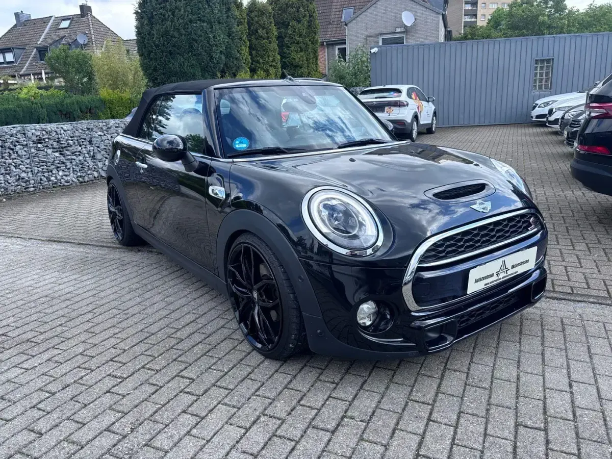 Usata Mini Cooper S Cabriolet 192 CV (141 kW) 2016 Nero Cabrio