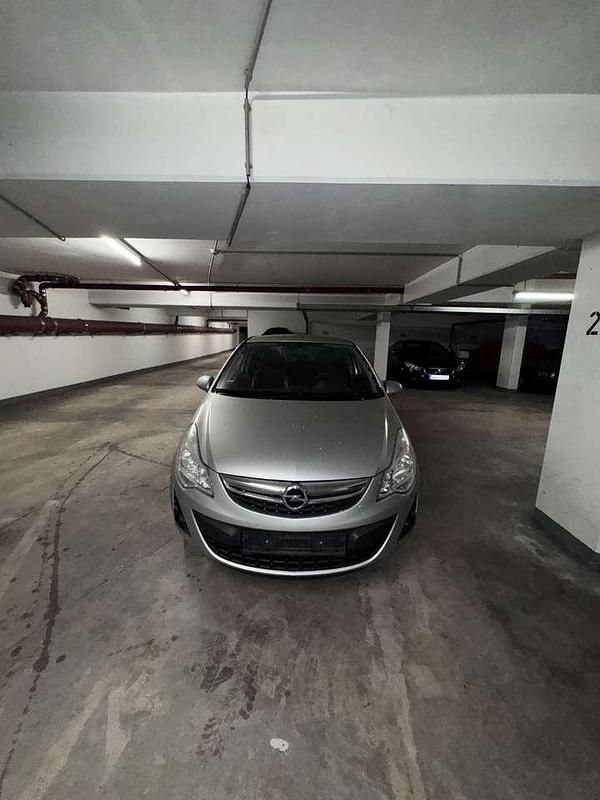 Silber Gebraucht 2012 Opel Corsa Limousine | 2.600 € (Guter Preis) - Bild 1/4