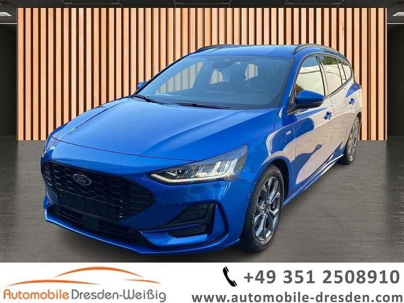 Blau Gebraucht 2024 Ford Focus ST-Line X Limousine | 22.980 € (Guter Preis) - Bild 1/4
