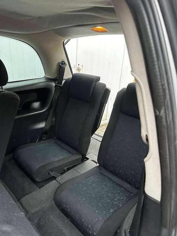 Gebraucht Opel Zafira 125 PS (91 kW) 2002 Grau Van / Kleinbus