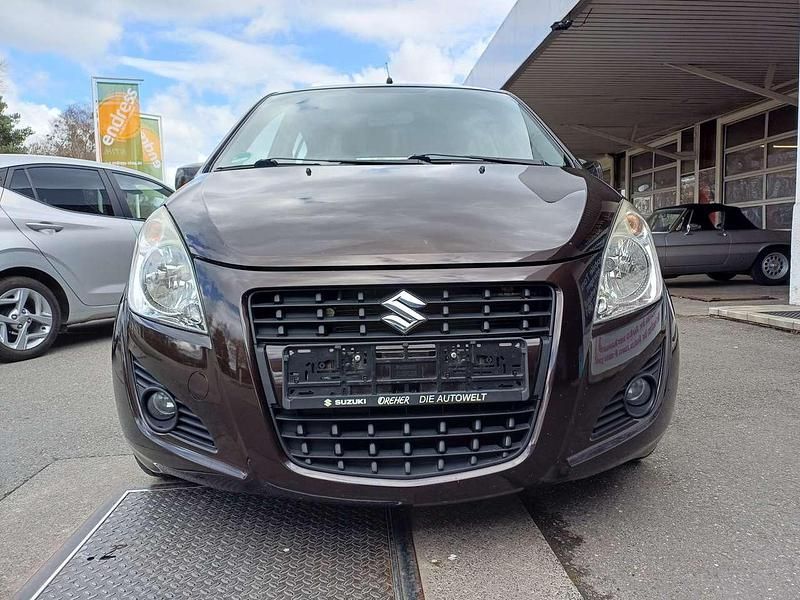 Gebraucht Suzuki Splash 86 PS (63 kW) 2015 Braun Kleinwagen