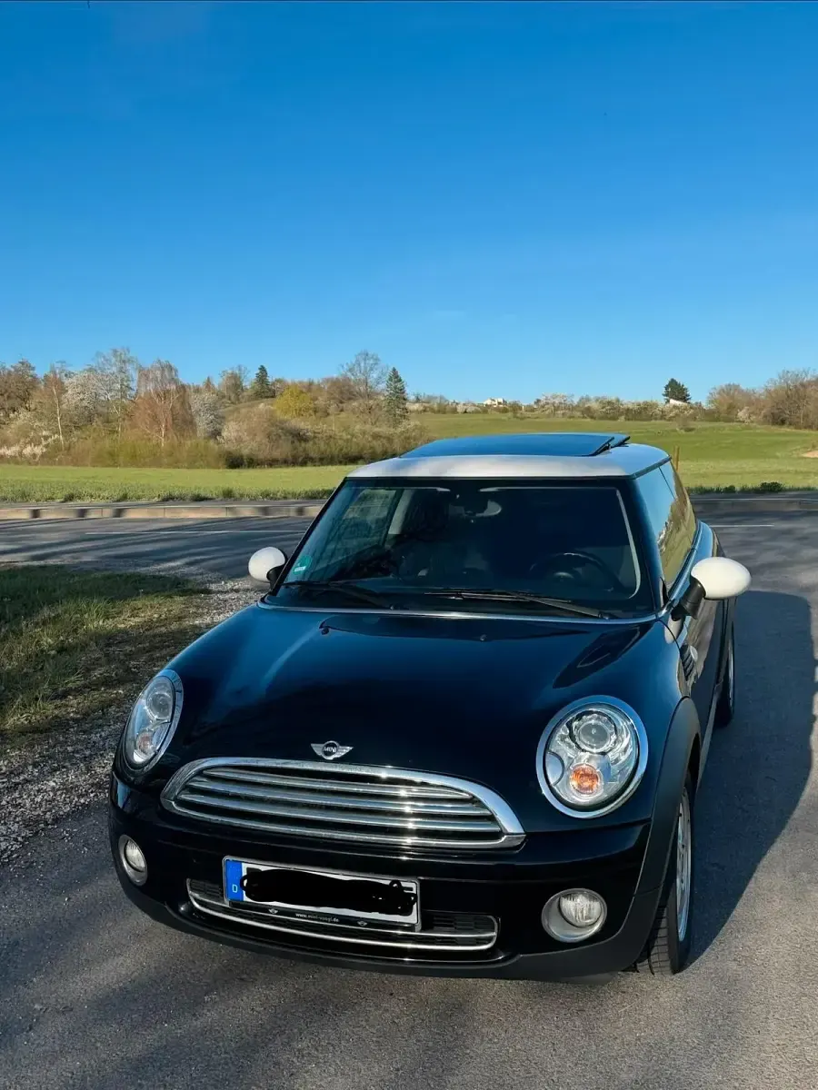 Gebraucht Mini Cooper 120 PS (88 kW) 2010 Schwarz Kleinwagen