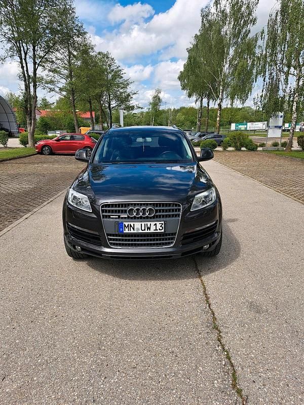 Schwarz Gebraucht 2008 Audi Q7 SUV | 7.900 € (Guter Preis) - Bild 1/4