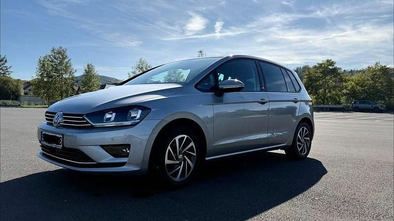 Silber Gebraucht 2017 VW Golf Sportsvan Sound Van / Kleinbus | 10.800 € (Superpreis) - Bild 1/4
