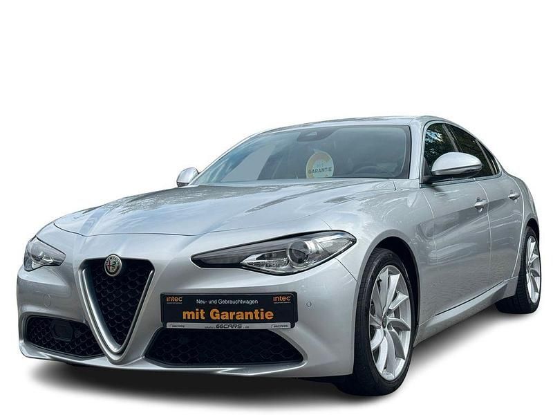 Argento alfa Gebraucht 2020 Alfa Romeo Giulia Super Limousine | 25.480 € (Superpreis) - Bild 1/4