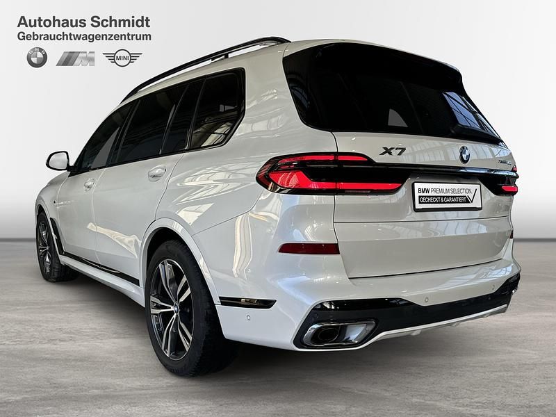 Gebraucht BMW X7 Efficient Dynamics 340 PS (250 kW) 2025 Mineralweiß SUV