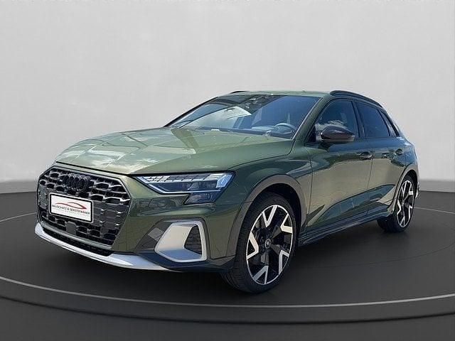 Gebraucht Audi A3 Sport 150 PS (110 kW) 2024 Grün Limousine