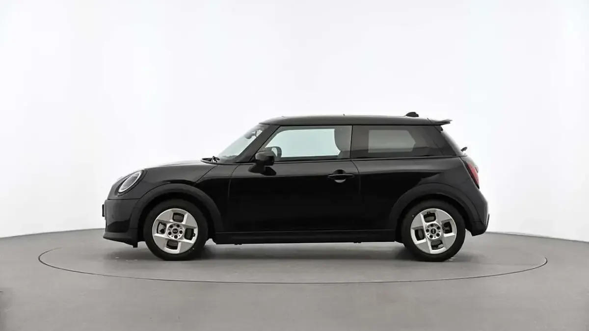 Gebraucht Mini Cooper S Classic 204 PS (150 kW) 2024 Schwarz Kleinwagen