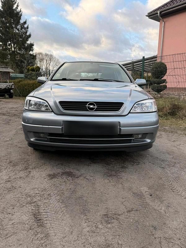 Gebraucht Opel Astra 2003 Silber Kleinwagen