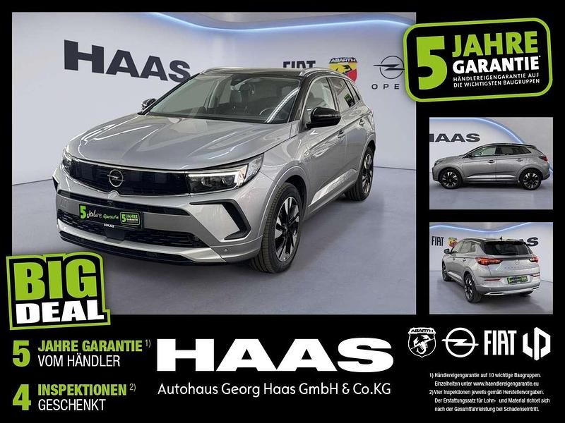 Kontrast grau/quarz silber Gebraucht 2022 Opel Grandland X SUV | 23.980 € (Fairer Preis) - Bild 1/4