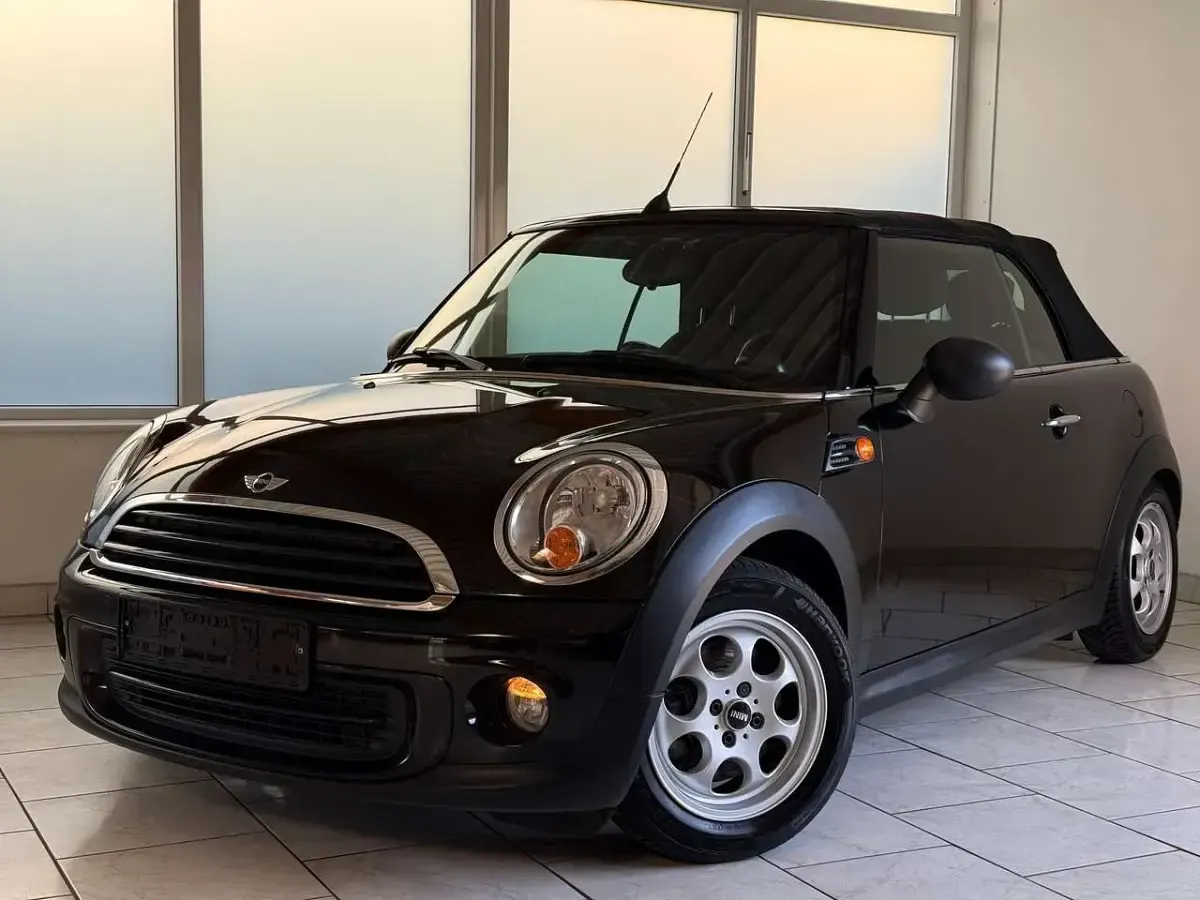 Occasion Mini One Cabriolet 98 PK (72 kW) 2012 Zwart Cabriolet
