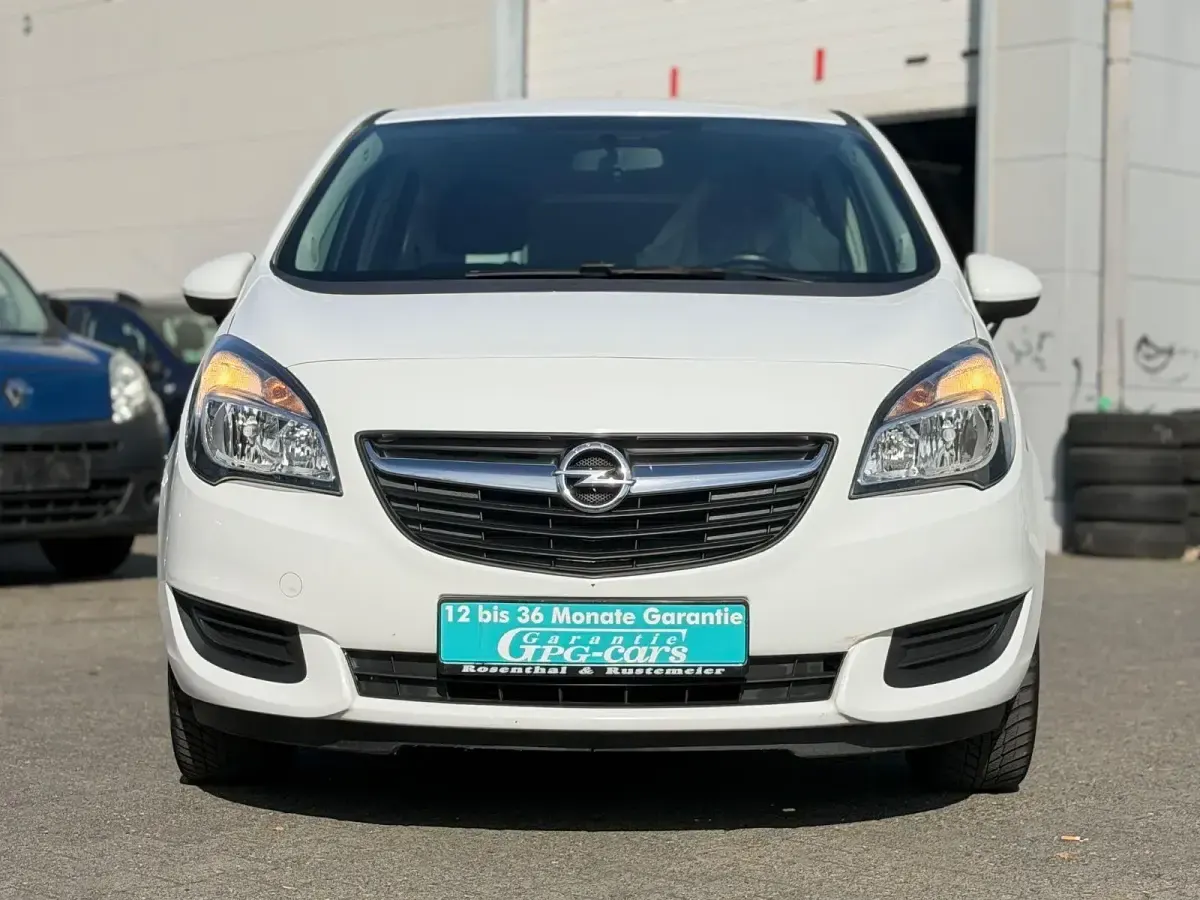 Gebraucht Opel Meriva Edition 101 PS (74 kW) 2017 Weiß Van / Kleinbus