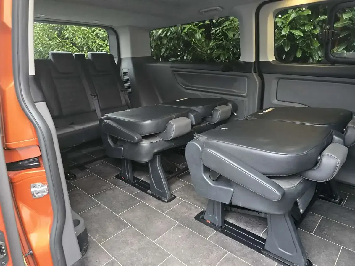 Gebraucht Ford Tourneo Custom Titanium X 170 PS (125 kW) 2018 Orange Van