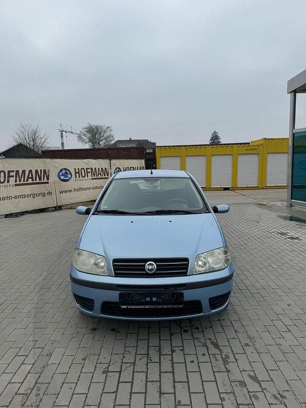 Blau Gebraucht 2004 Fiat Punto Kleinwagen | 1.490 € (Guter Preis) - Bild 1/4
