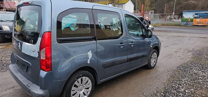 Gebraucht Citroën Berlingo 120 PS (88 kW) 2011 Van / Kleinbus