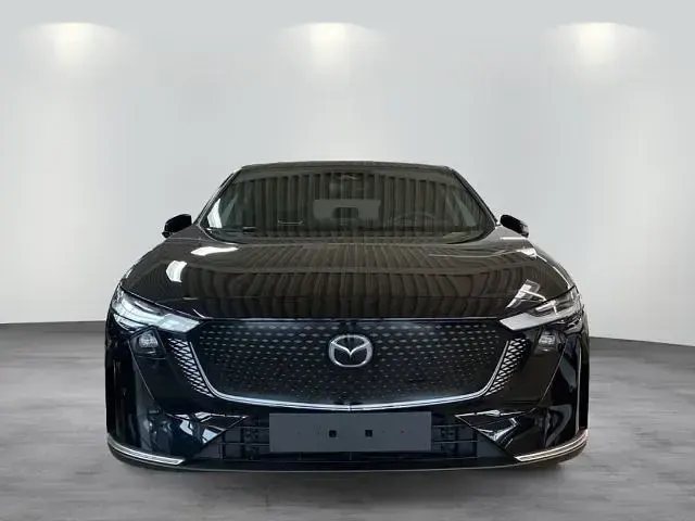 Neu Mazda 6e 189 kW (258 PS) 2026 Schwarz Limousine