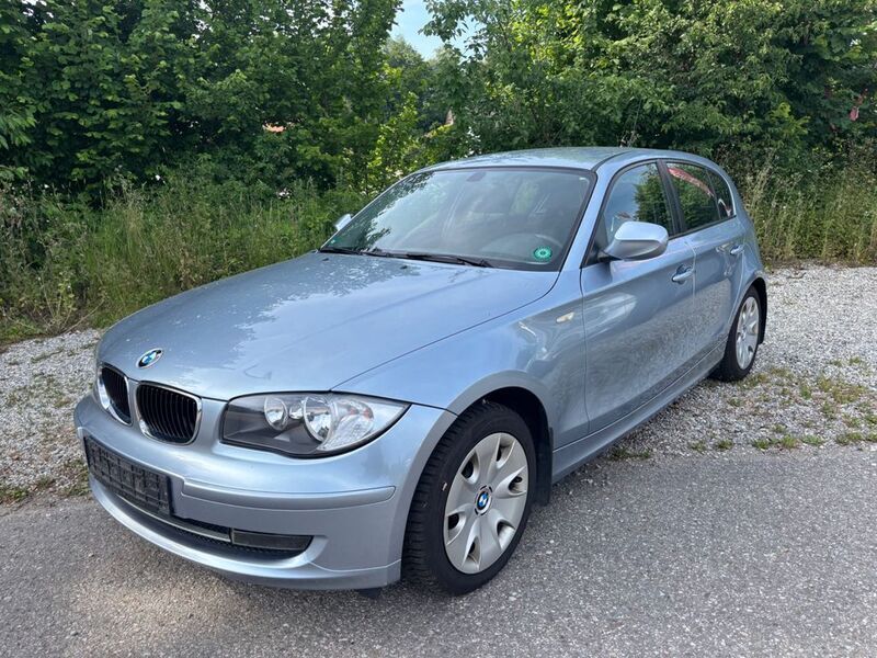 Blau Gebraucht 2009 BMW 116 Advantage Kleinwagen | 1.999 € (Superpreis) - Bild 1/4