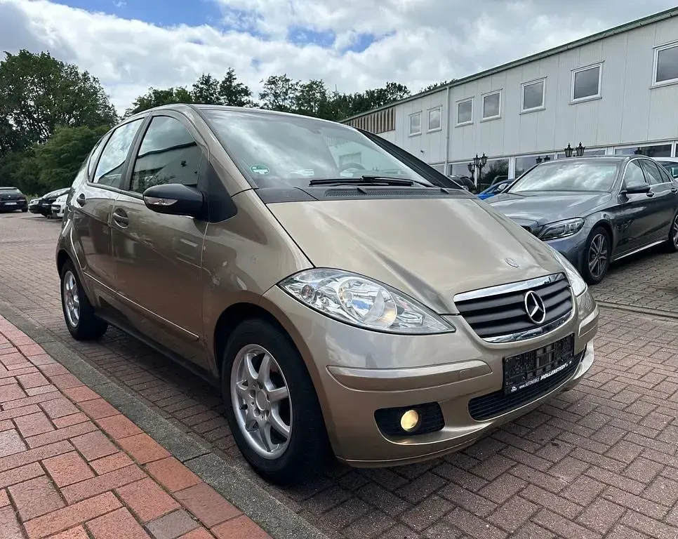 Gebraucht Mercedes A150 Elegance 95 PS (69 kW) 2006 Gelb Limousine