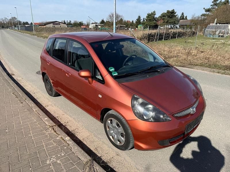 Gebraucht Honda Jazz 77 PS (56 kW) 2007 Orange Kleinwagen