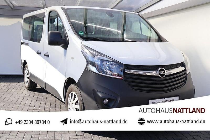 Gebraucht Opel Vivaro 95 PS (69 kW) 2018 Casabl/arctic/eisweiss/kaolin Van / Kleinbus