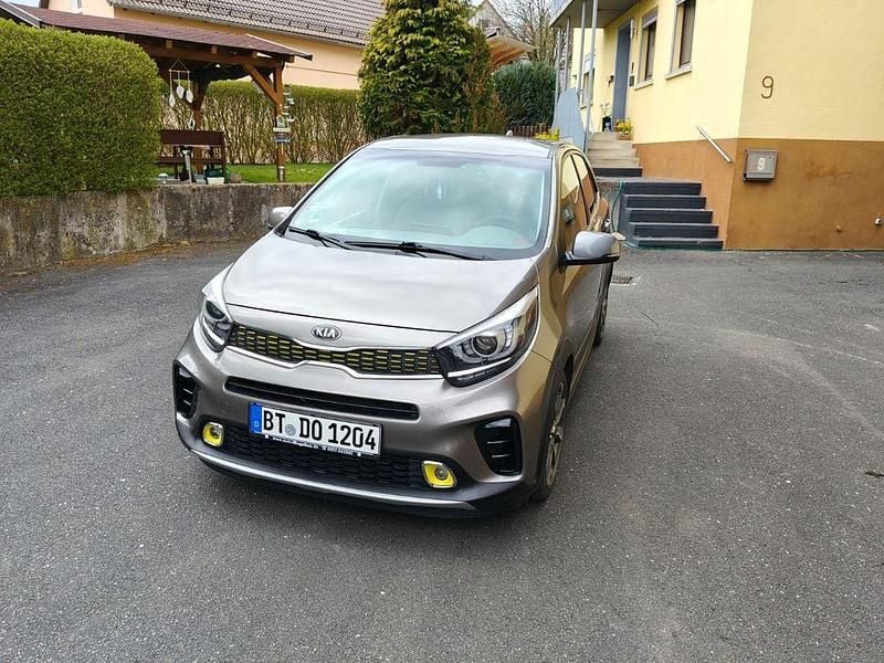 Silber Gebraucht 2020 Kia Picanto X-Line Kleinwagen | 14.900 € (Fairer Preis) - Bild 1/4